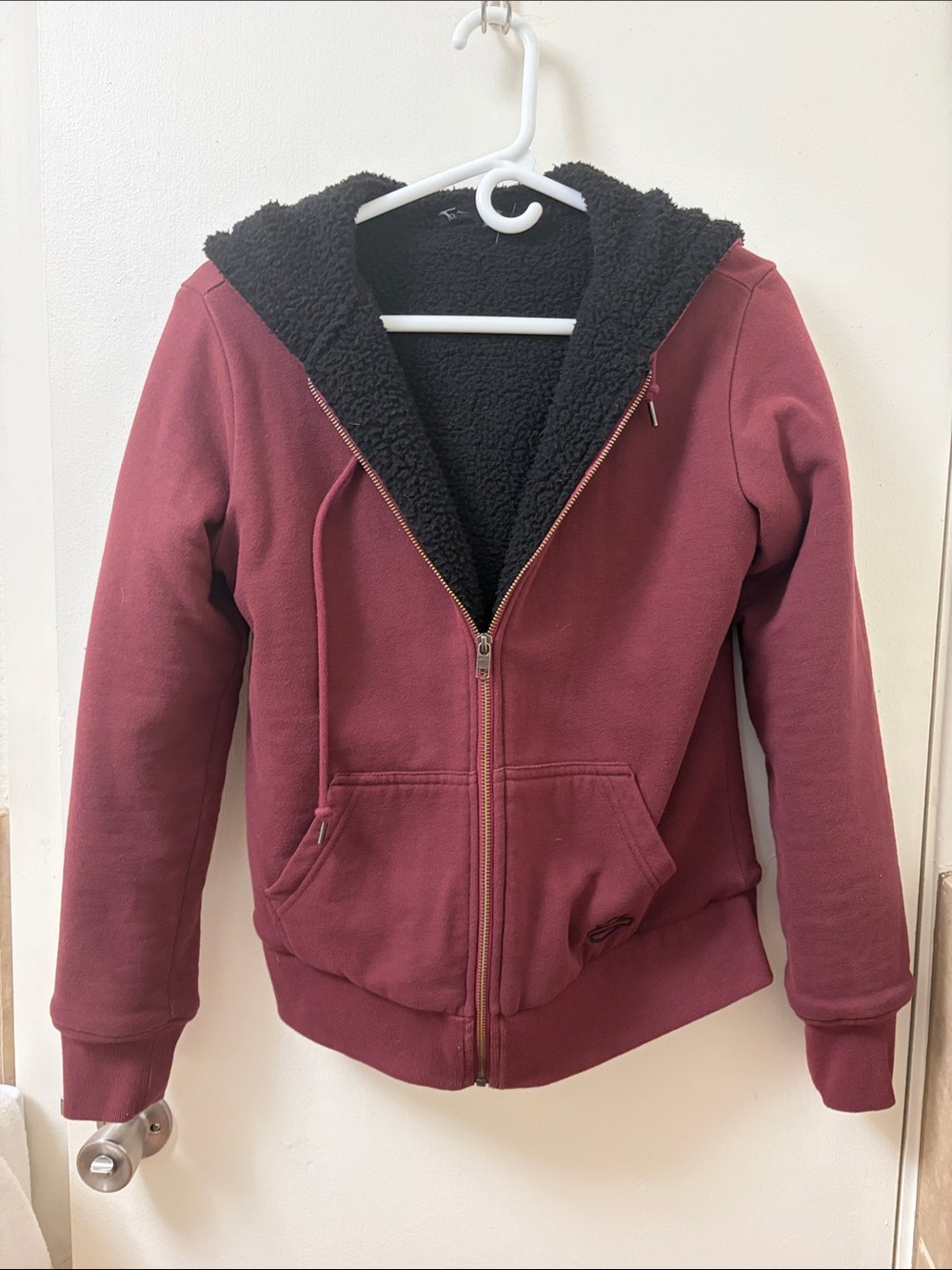 Harley-Davidson Burgundy Zip-Up Hoodie with Black Sherpa Lining